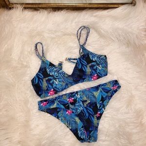 Tropical print bikini